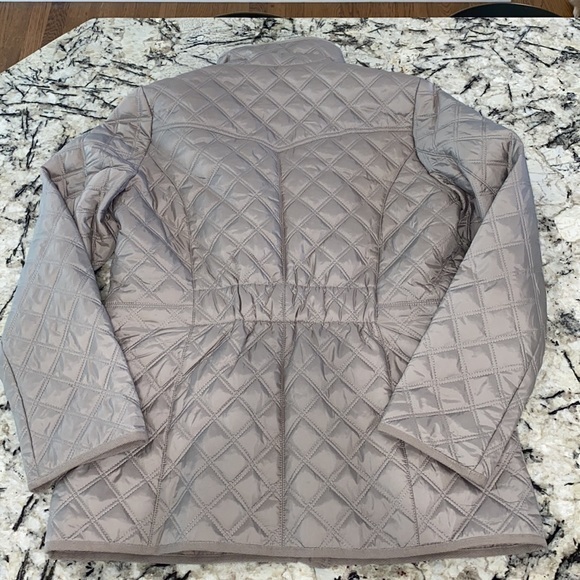 Lucky Brand Taupe Puffer Jacket/Coat- Women’s size small - Picture 4 of 6